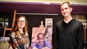 Aukcja charytatywna "Uchwycić dobro" - Dolnośląskie Centrum Filmowe we Wrocławiu | Fundacja AKRA