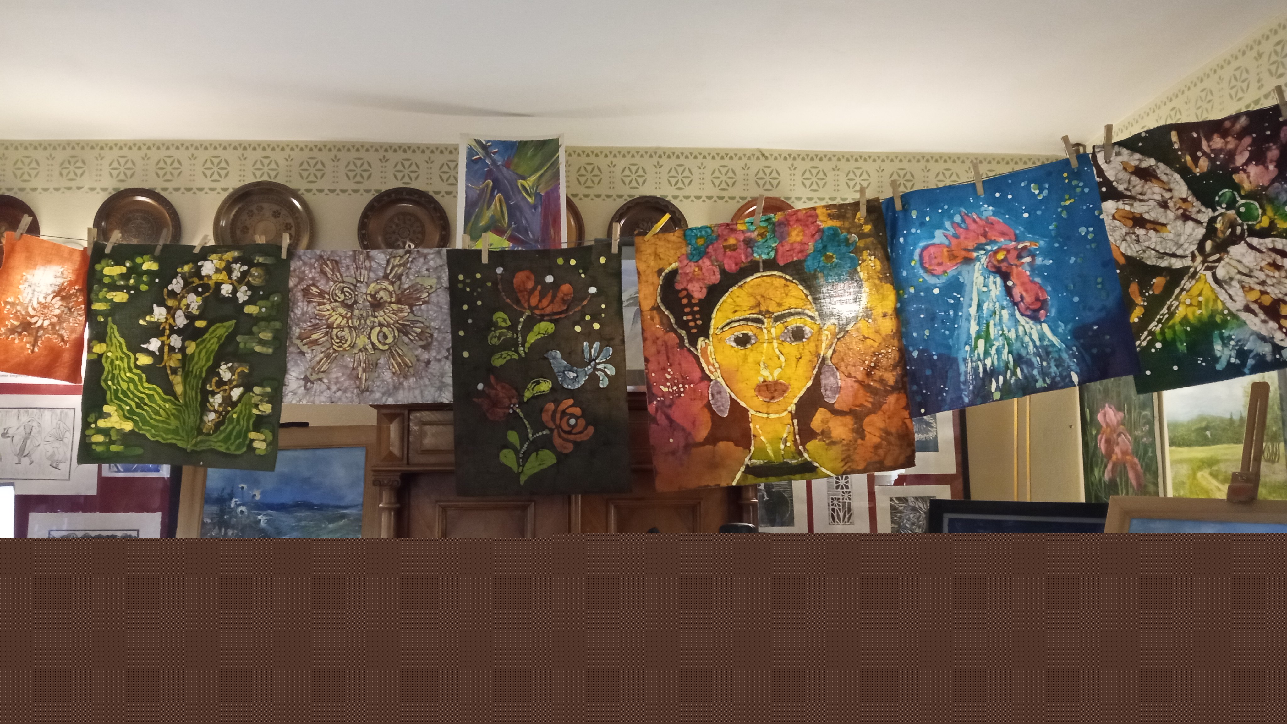 Warsztaty batiku z cyklu "Drzewo inspiracji"