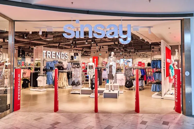 Jak sprawdzić dostępność produktów Sinsay w sklepie stacjonarnym?