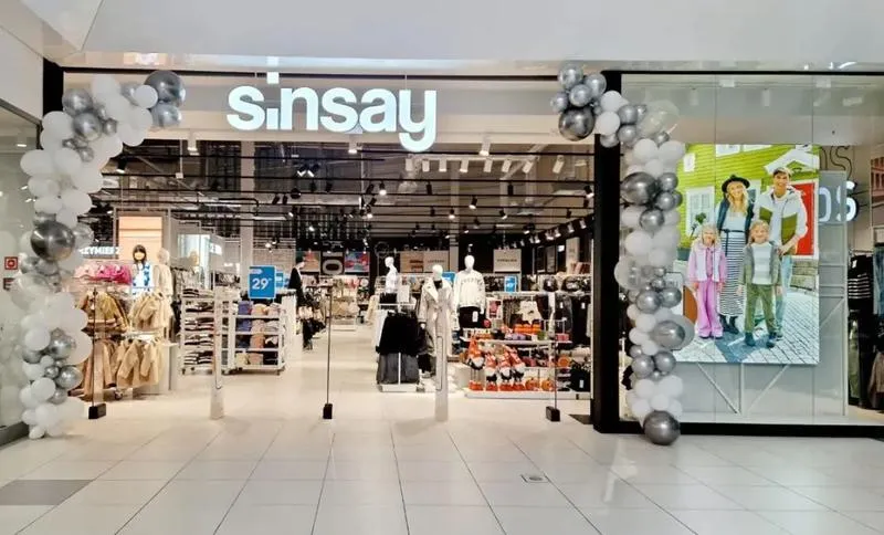Dostępność produktów Sinsay w sklepach stacjonarnych